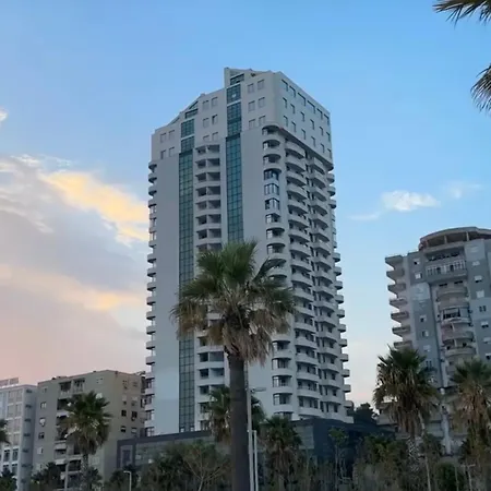 Luxury דירה *
